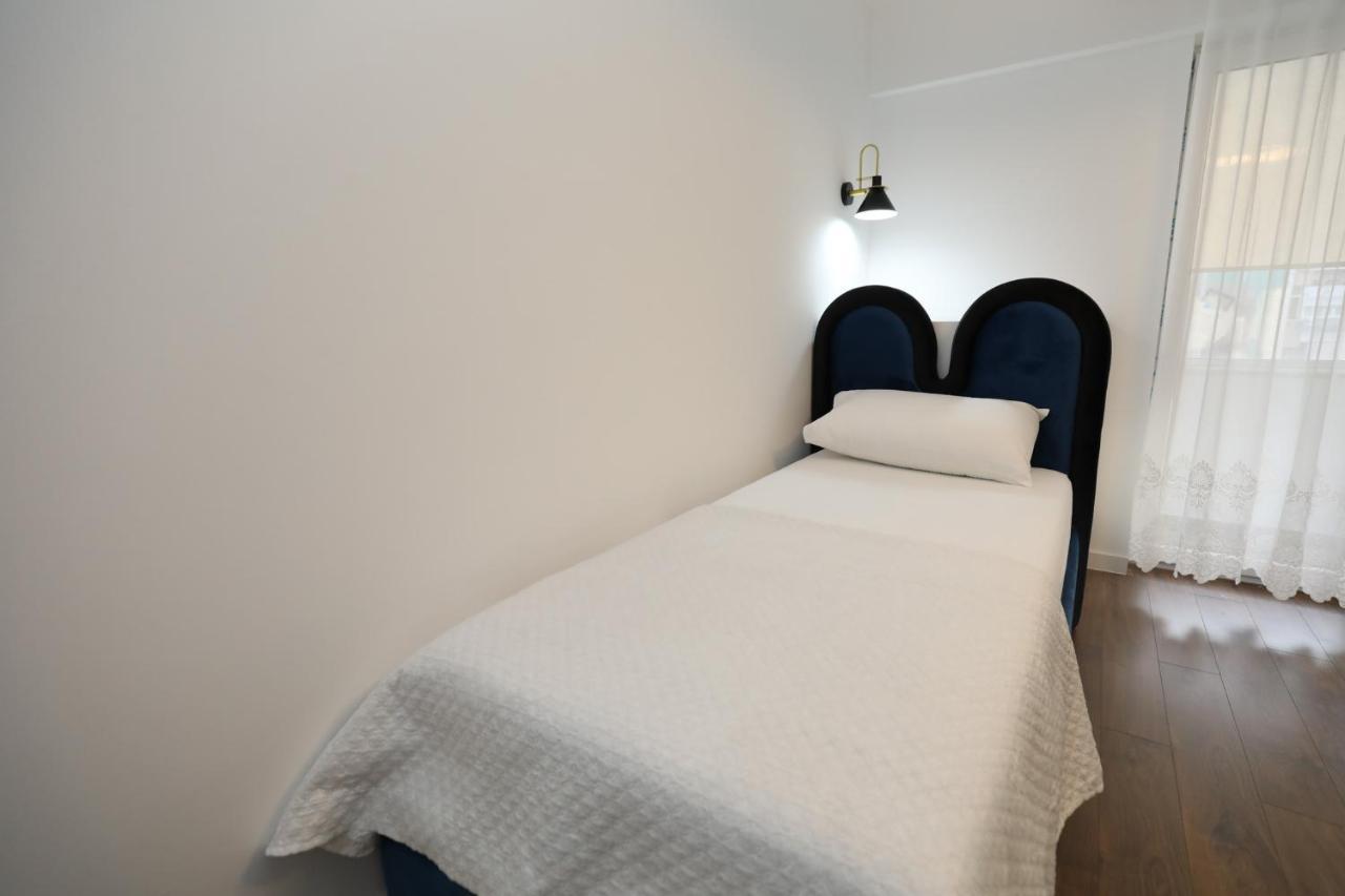 Tirana Center Apartment - Your Cosy Corner Екстер'єр фото