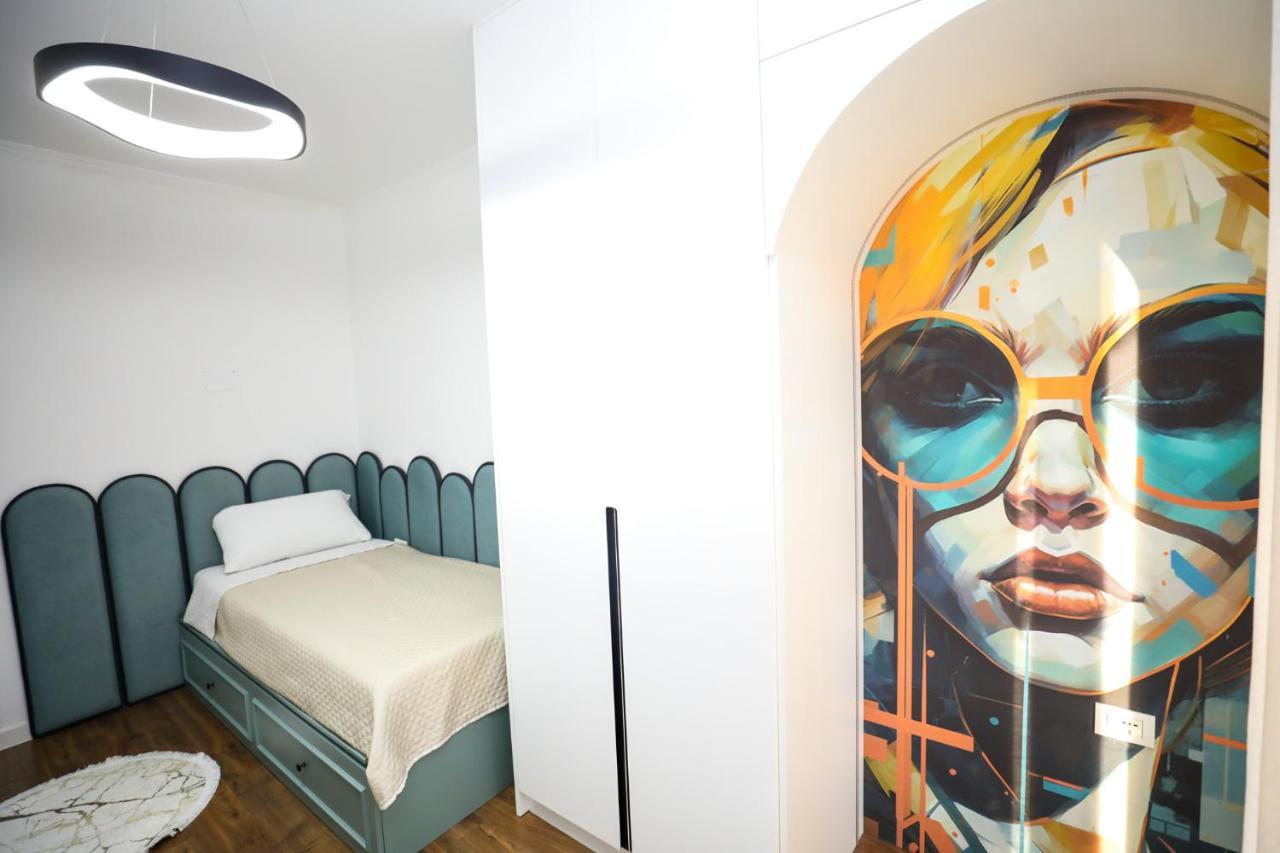 Tirana Center Apartment - Your Cosy Corner Екстер'єр фото