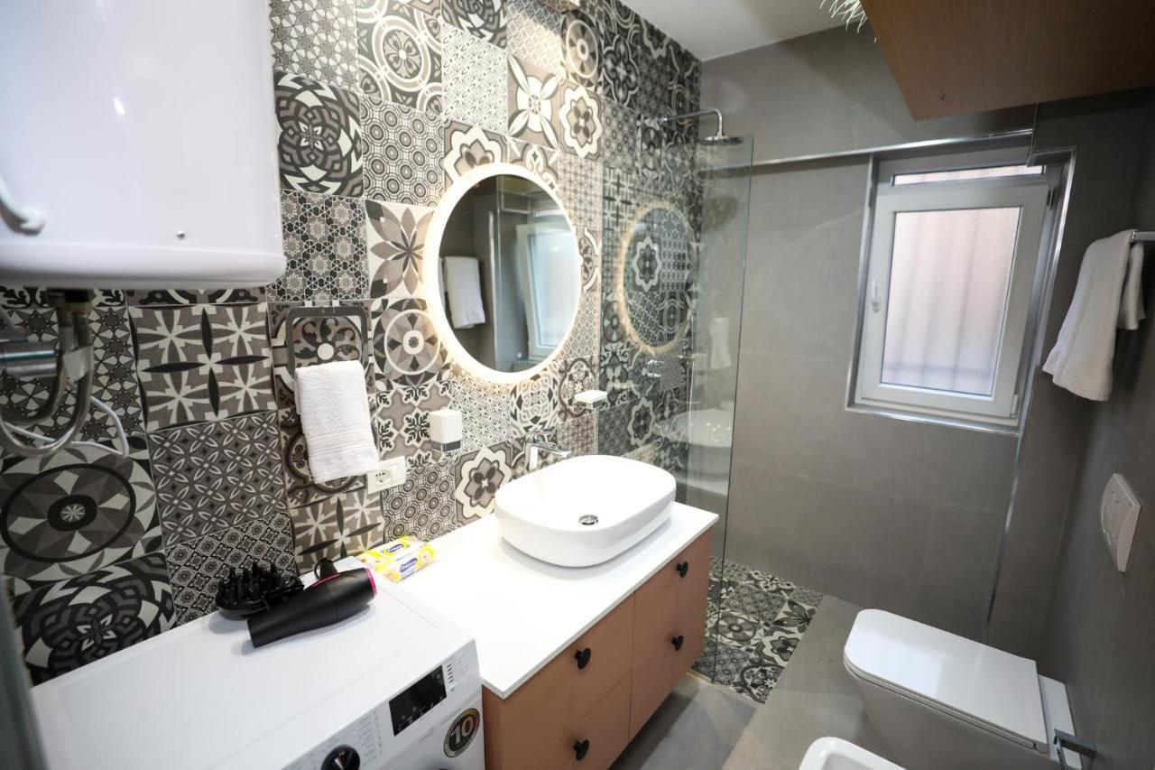Tirana Center Apartment - Your Cosy Corner Екстер'єр фото
