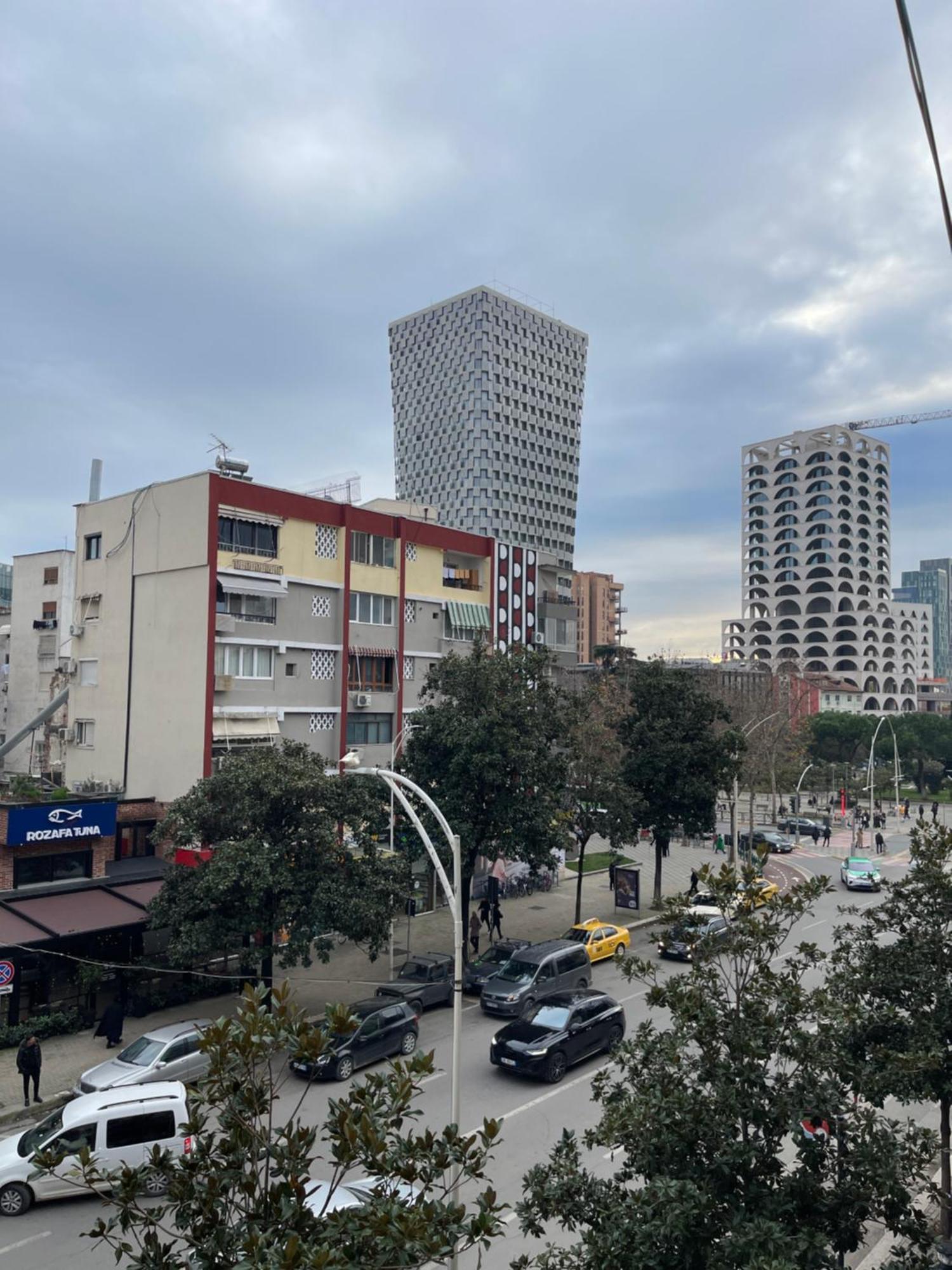 Tirana Center Apartment - Your Cosy Corner Екстер'єр фото