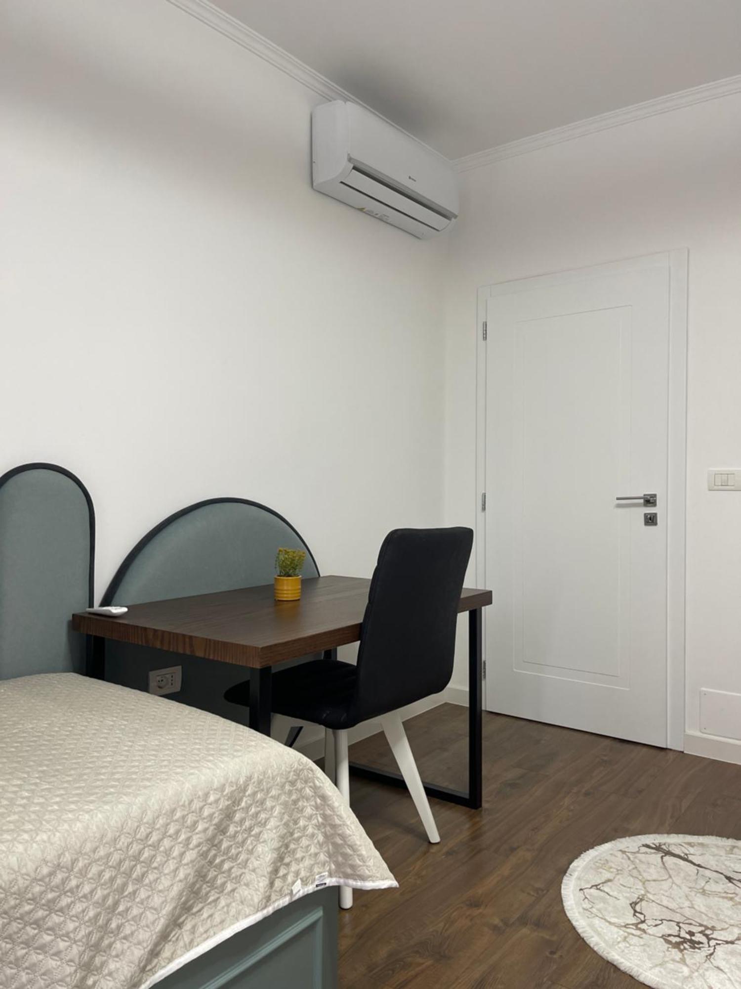 Tirana Center Apartment - Your Cosy Corner Екстер'єр фото